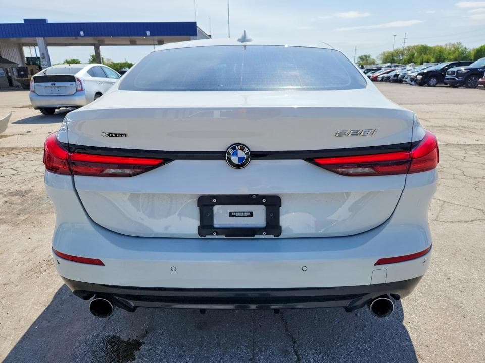 2021 BMW 228XI 6