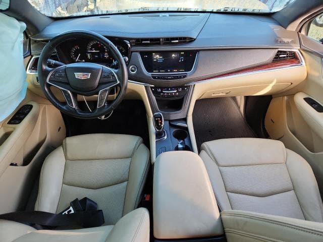 2018 CADILLAC XT5 LUXURY 8