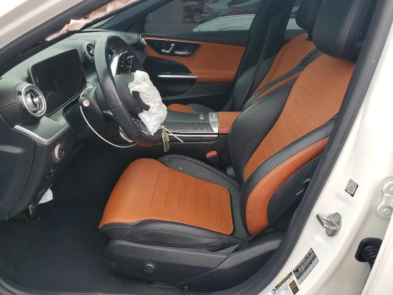 2023 MERCEDES-BENZ C 300 7