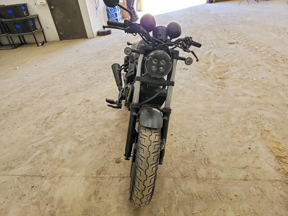 2025 HONDA CMX300 2