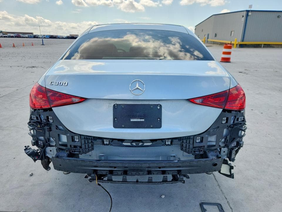 2025 MERCEDES-BENZ C 300 300 6