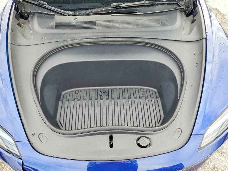 2025 TESLA MODEL 3 11