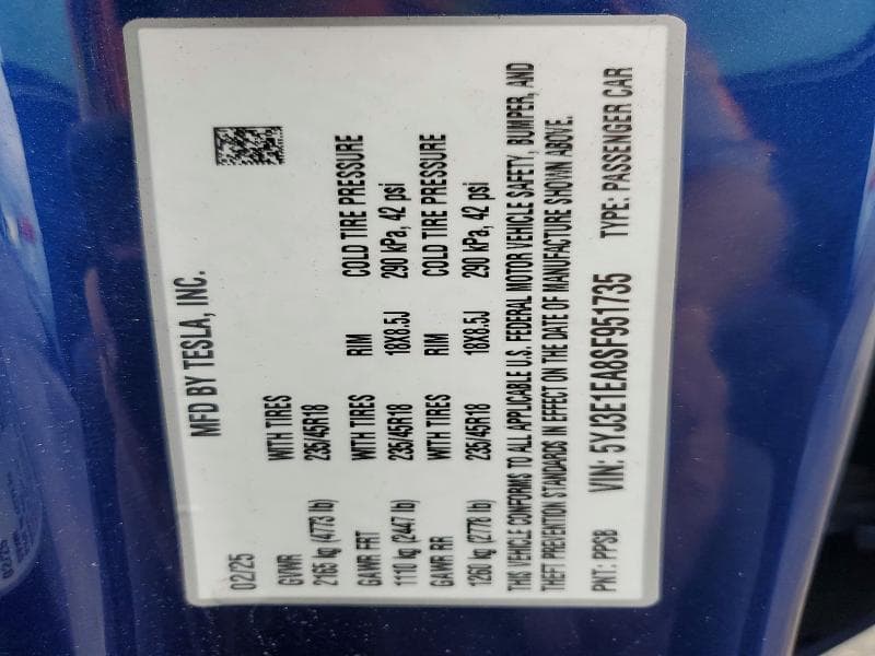 2025 TESLA MODEL 3 12