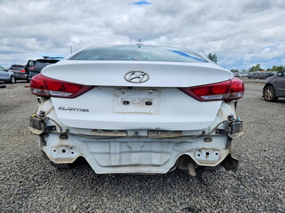2018 HYUNDAI ELANTRA SEL 6