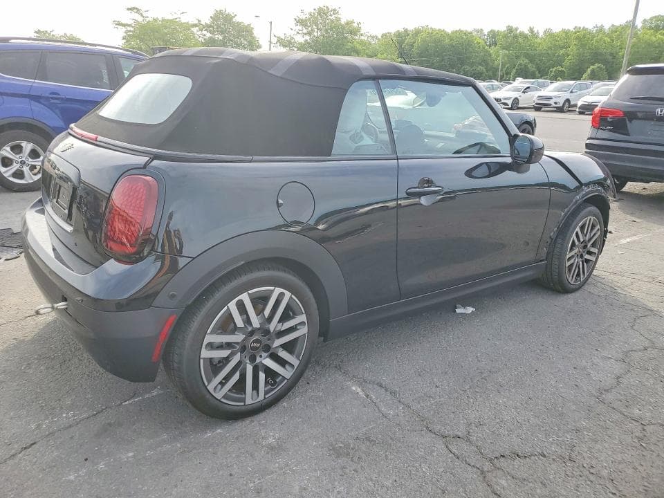 2025 MINI COOPER 3