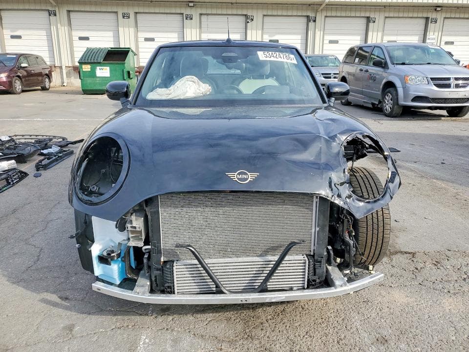 2025 MINI COOPER 5