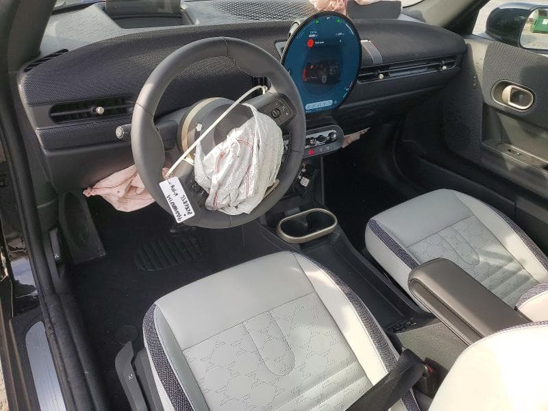 2025 MINI COOPER 8