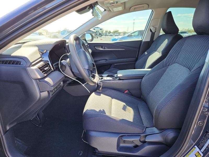 2026 TOYOTA CAMRY LE 7