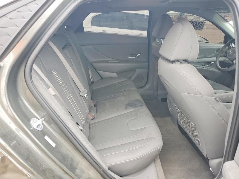 2025 HYUNDAI ELANTRA SEL 10