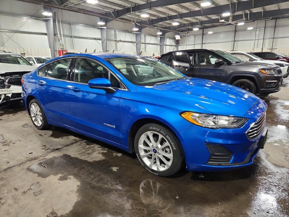 2019 FORD FUSION SE 4