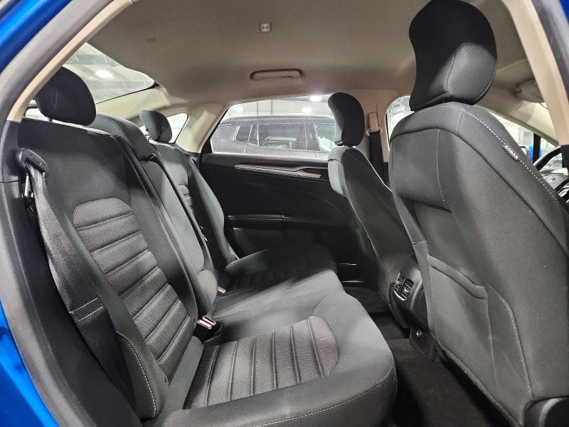2019 FORD FUSION SE 10