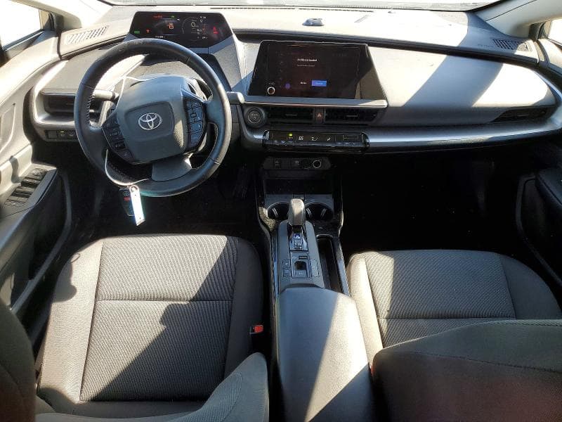 2023 TOYOTA PRIUS LE LE 8