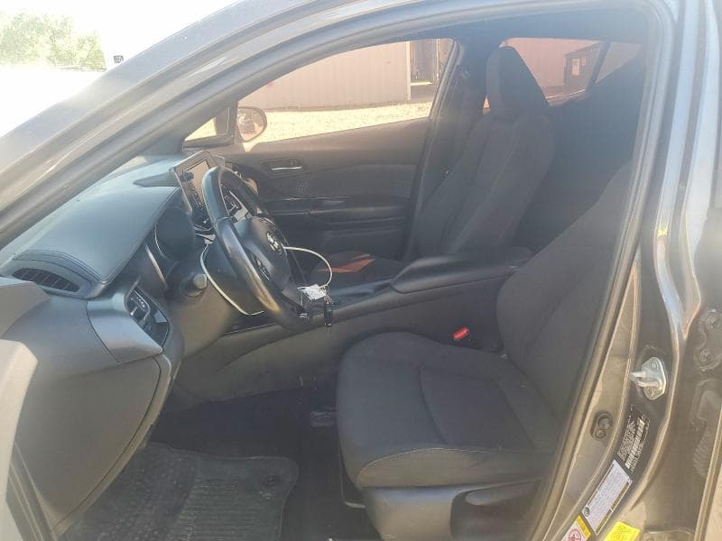2018 TOYOTA C-HR XLE 7