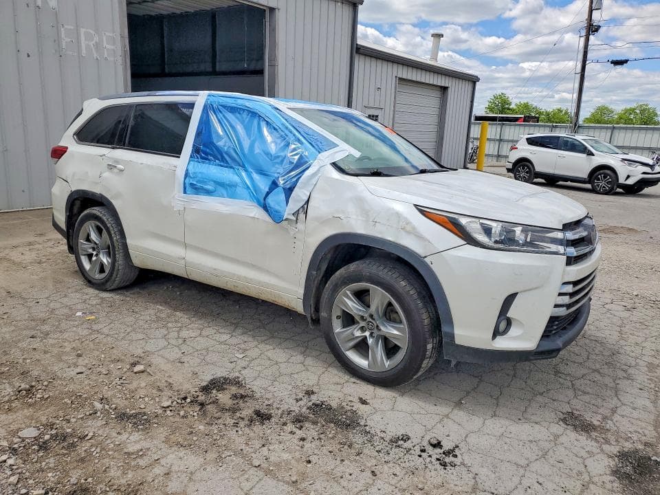 2018 TOYOTA HIGHLANDER LIMITED LIMITED 4