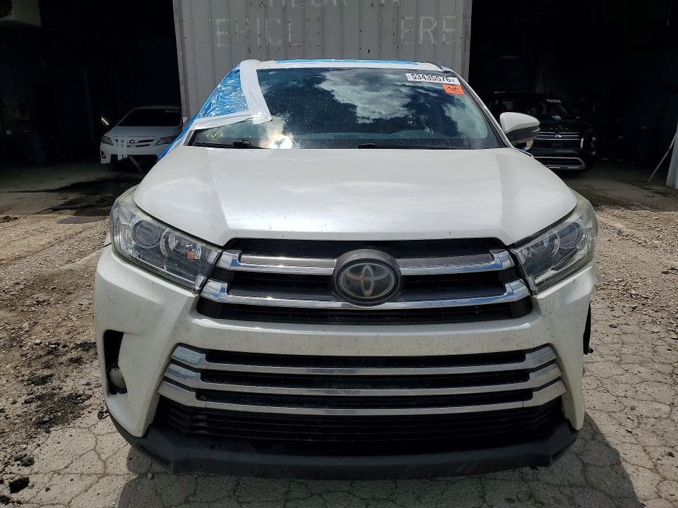 2018 TOYOTA HIGHLANDER LIMITED LIMITED 5