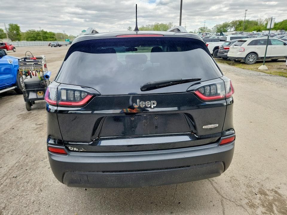 2019 JEEP CHEROKEE 6