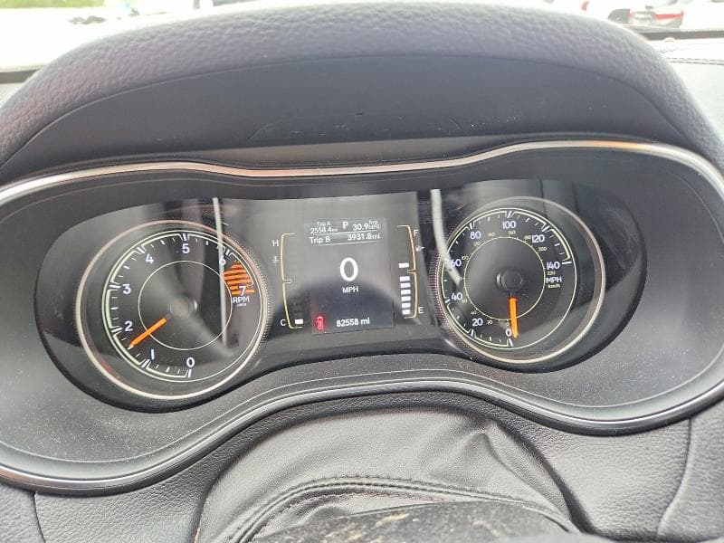 2019 JEEP CHEROKEE 9