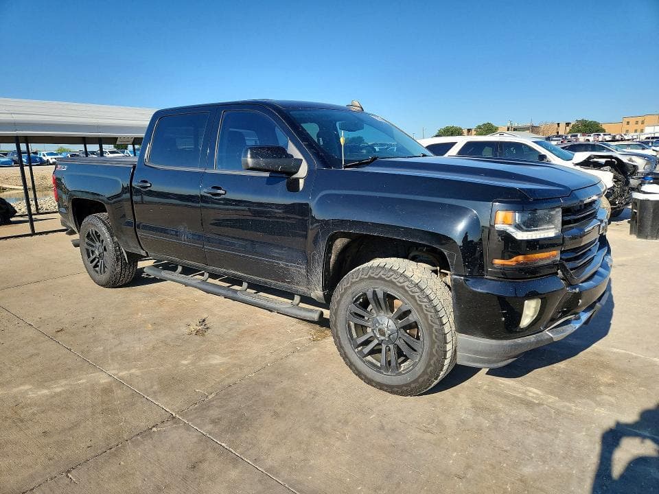 2017 CHEVROLET SILVERADO K1500 LT K1500 LT 4