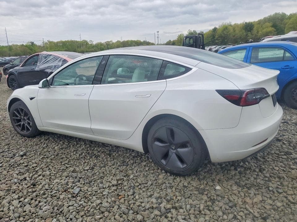 2020 TESLA MODEL 3 2
