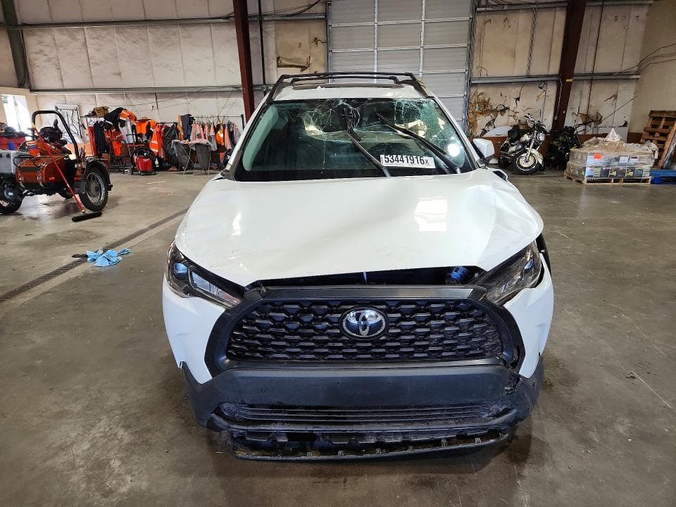 2022 TOYOTA COROLLA CROSS LE LE 5