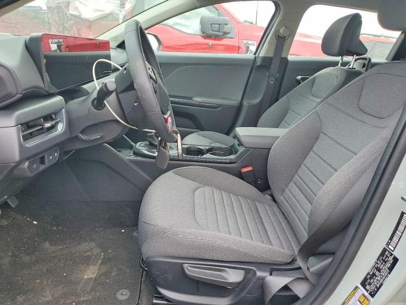 2025 KIA K4 EX 7