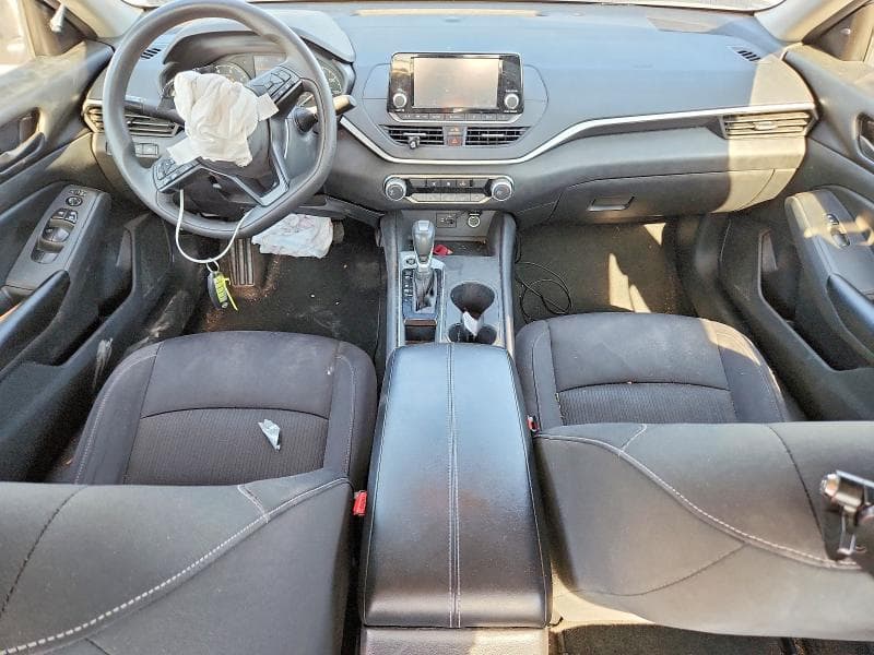2024 NISSAN ALTIMA S 8