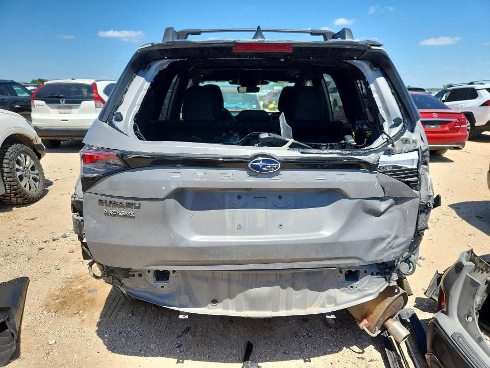 2025 SUBARU FORESTER LIMITED 6