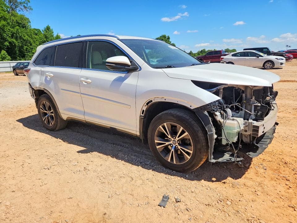2016 TOYOTA HIGHLANDER XLE XLE 4