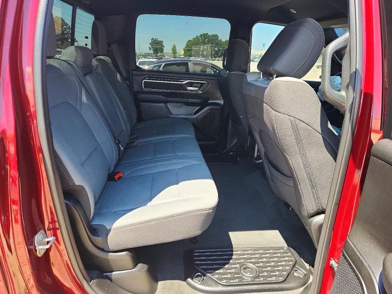 2023 RAM 1500 BIG HORN BIG HORN 10