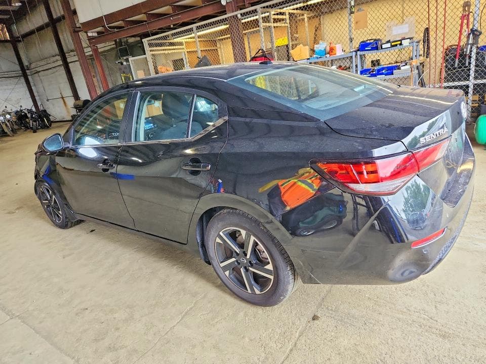 2025 NISSAN SENTRA SV 2