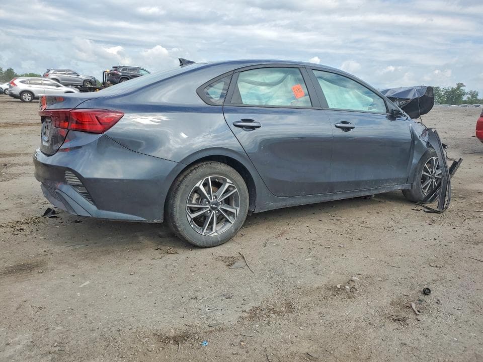 2024 KIA FORTE LXS 3