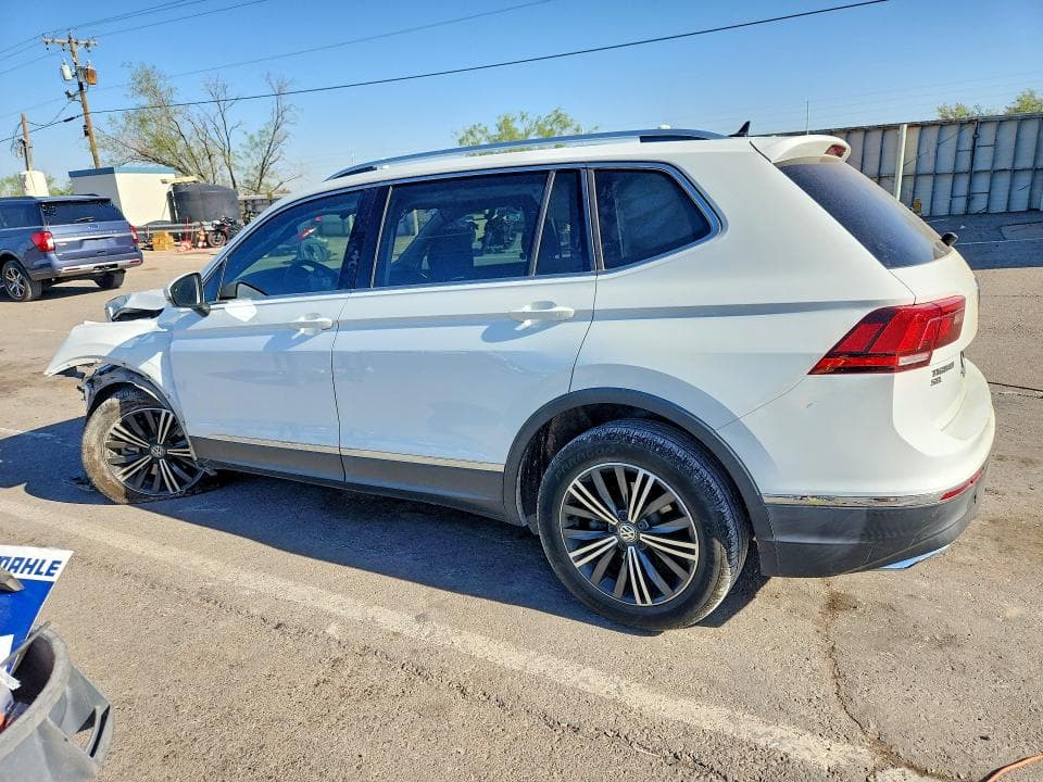 2018 VOLKSWAGEN TIGUAN SE 2