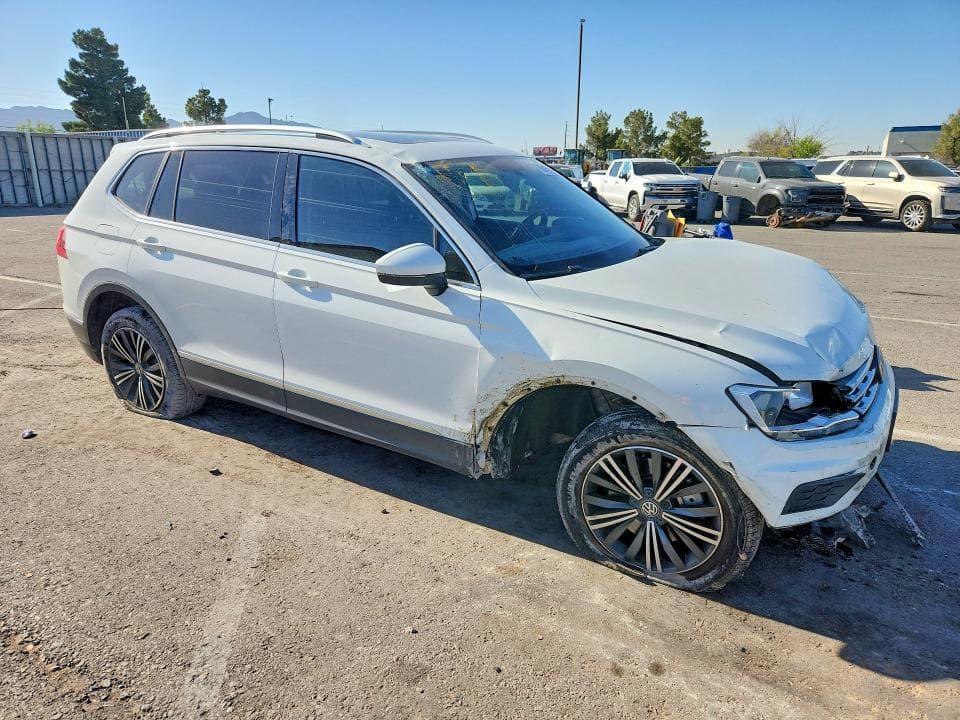 2018 VOLKSWAGEN TIGUAN SE 4