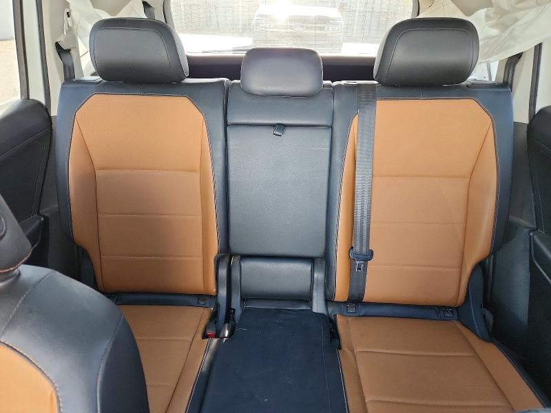 2018 VOLKSWAGEN TIGUAN SE 10