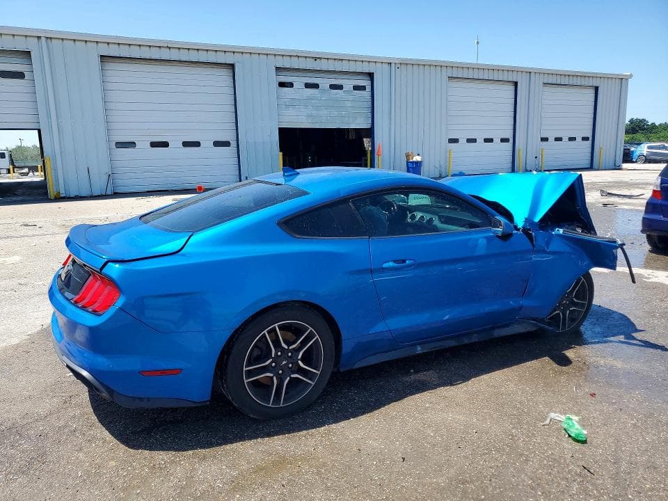 2020 FORD MUSTANG 3
