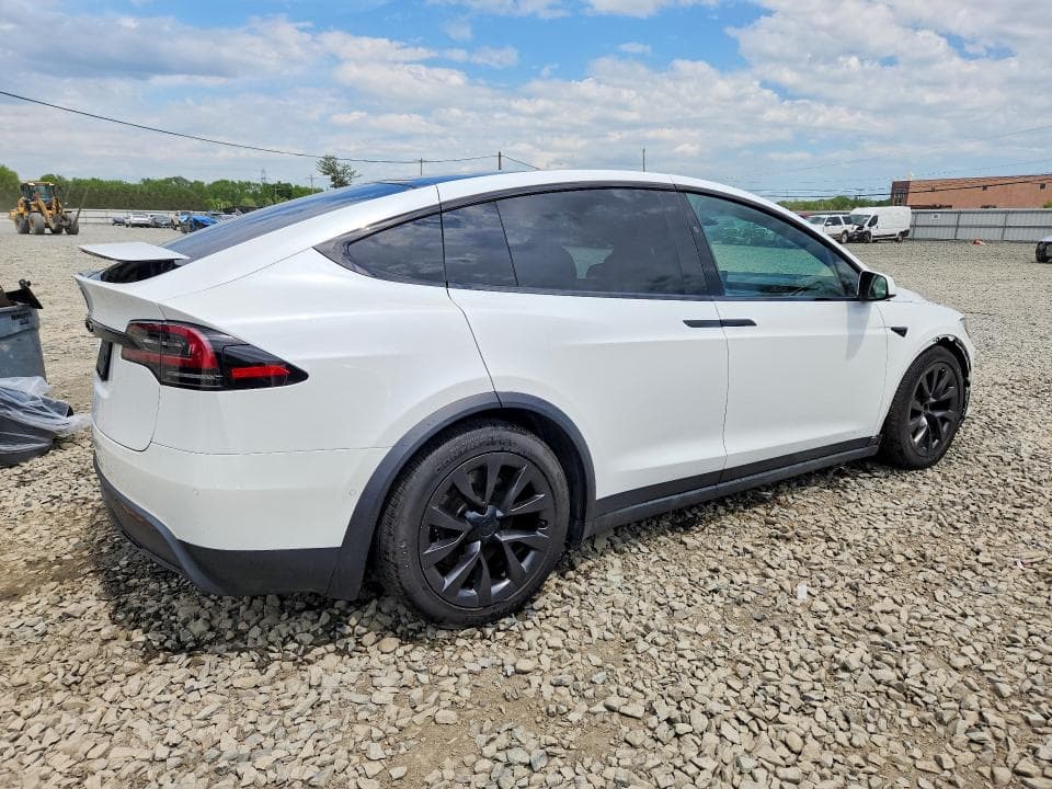 2023 TESLA MODEL X 3
