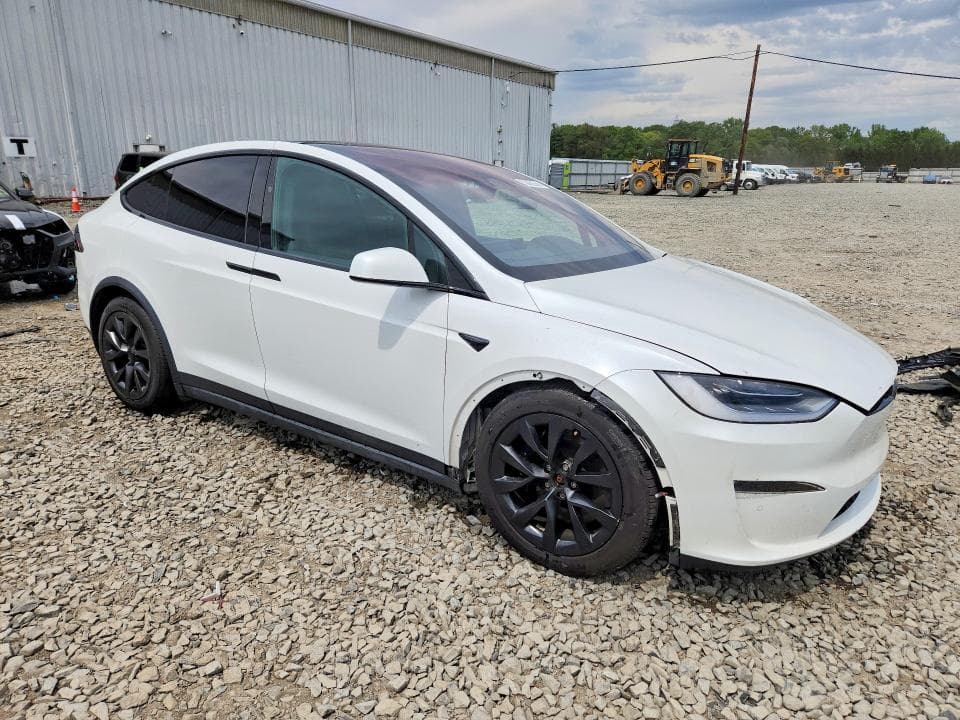 2023 TESLA MODEL X 4