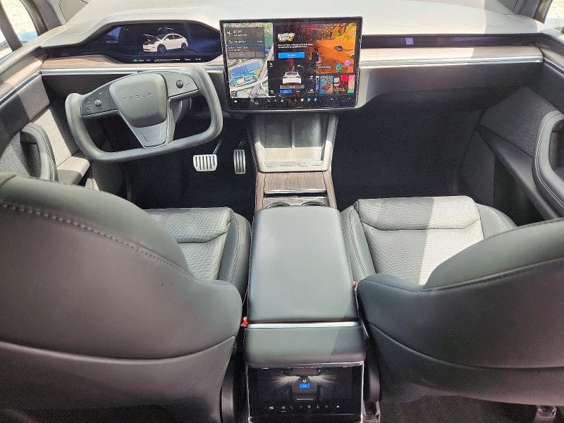 2023 TESLA MODEL X 8