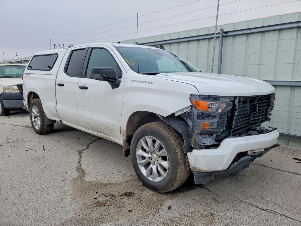 2024 CHEVROLET SILVERADO C1500 HEAVY DUTY 5