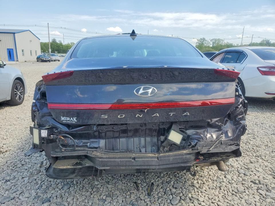 2023 HYUNDAI SONATA SE SE 7