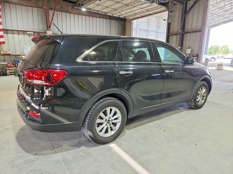 2020 KIA SORENTO LX 3