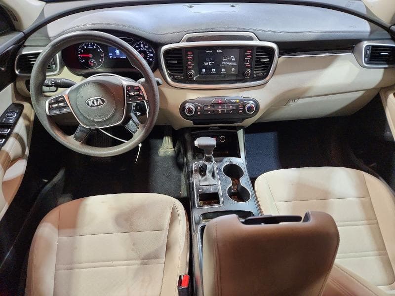 2020 KIA SORENTO LX 8