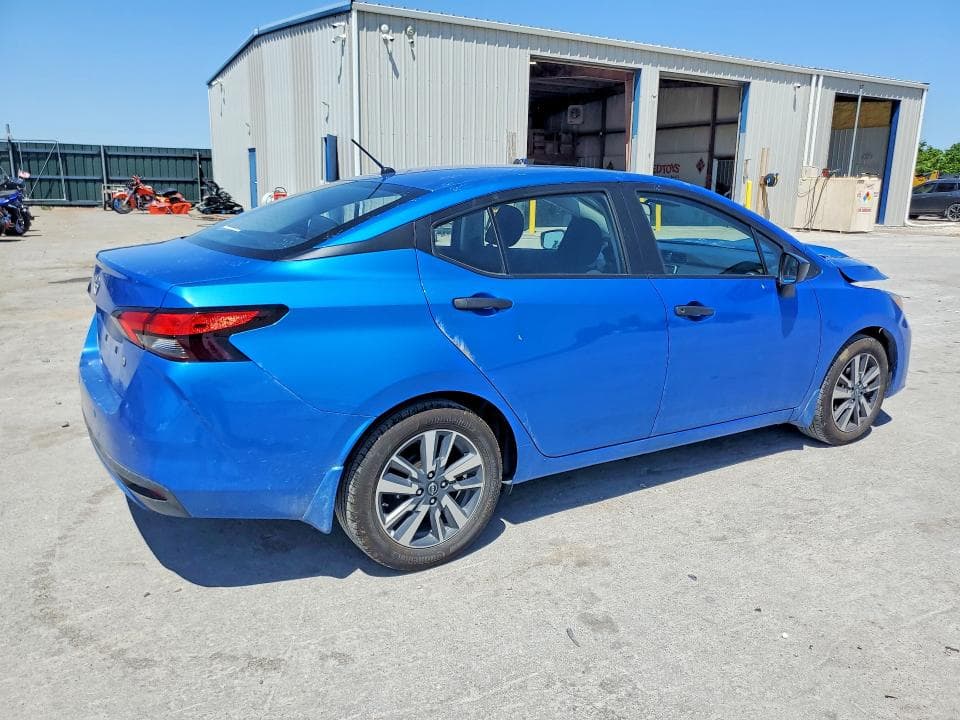 2024 NISSAN VERSA S 3