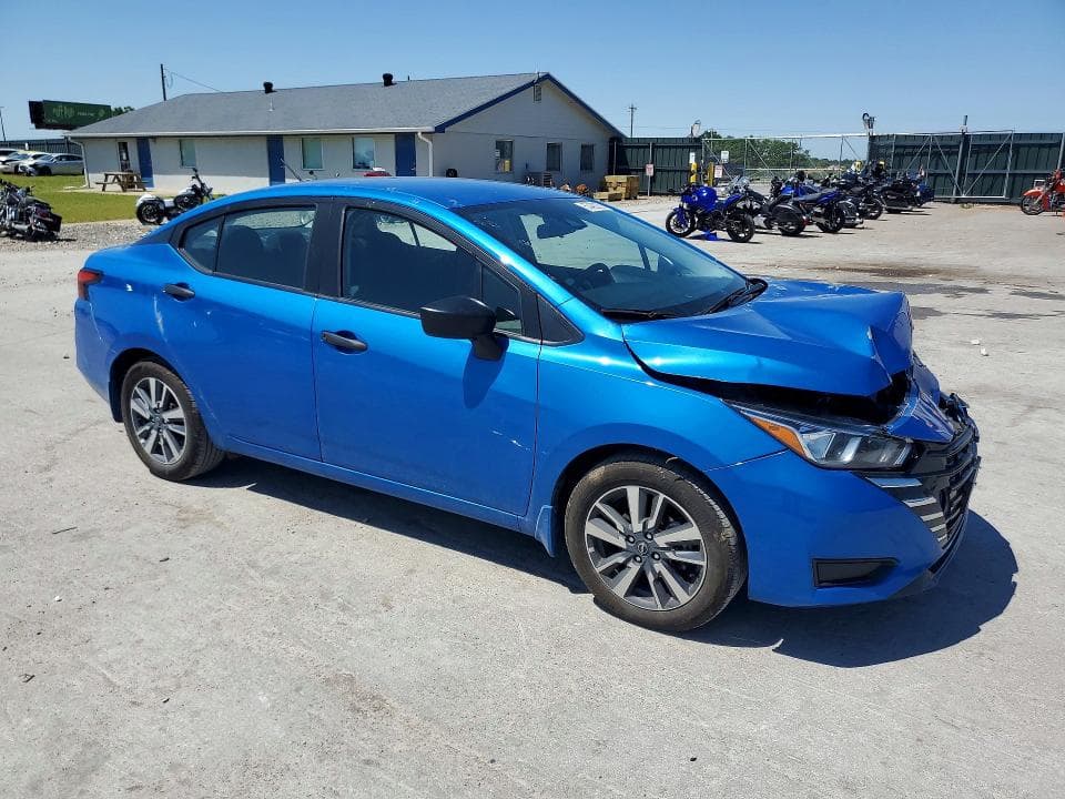 2024 NISSAN VERSA S 4