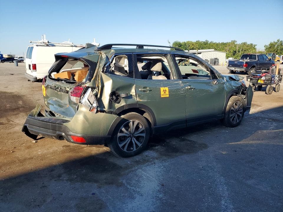 2019 SUBARU FORESTER LIMITED LIMITED 3