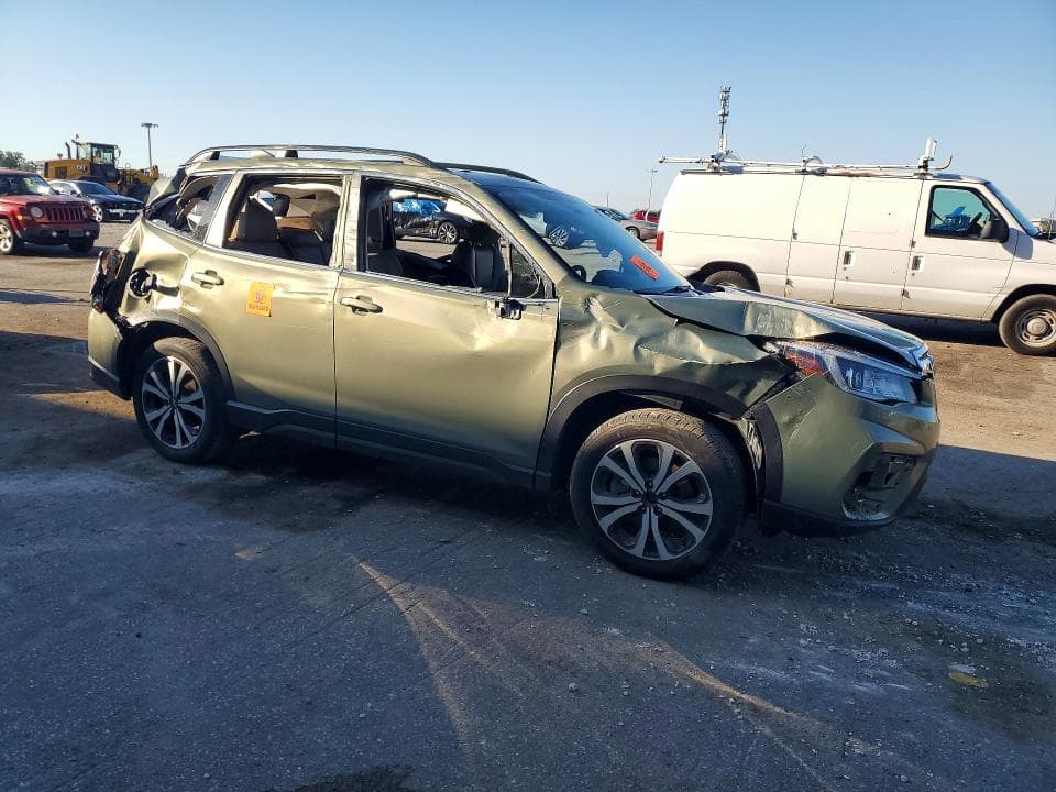 2019 SUBARU FORESTER LIMITED LIMITED 4