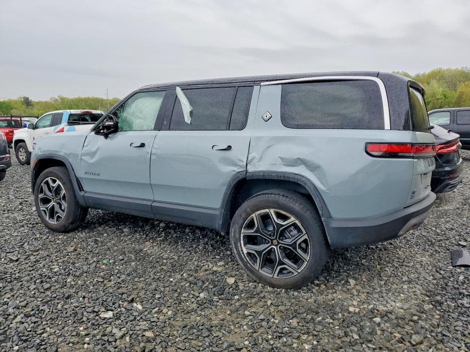 2025 RIVIAN R1S ADVENTURE ADVENTURE 2