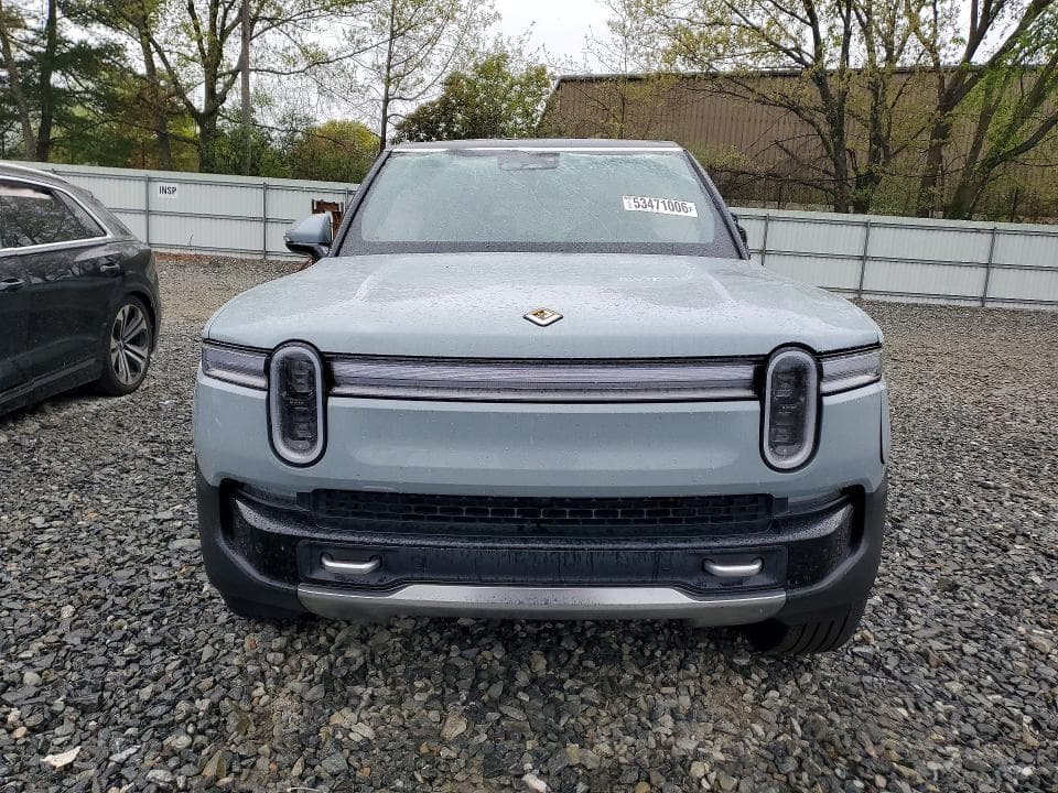 2025 RIVIAN R1S ADVENTURE ADVENTURE 5