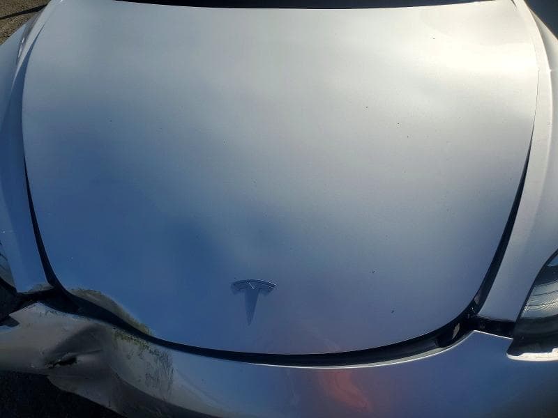 2018 TESLA MODEL 3 11