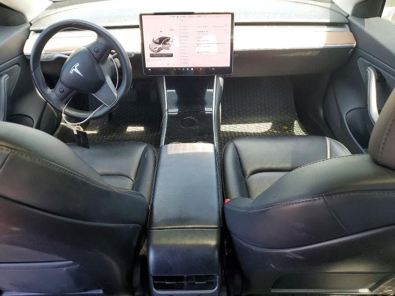 2018 TESLA MODEL 3 8